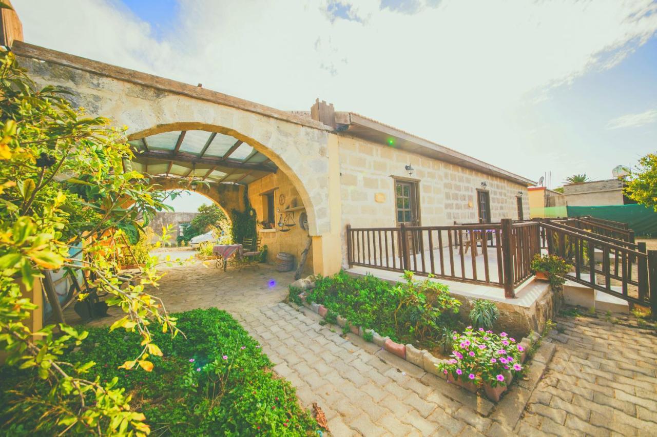 Castle Karpasia Agro Guesthouse At Rizokarpasso Rizokarpaso Екстер'єр фото